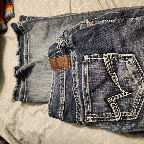 Jeans - Picture 2 of 2